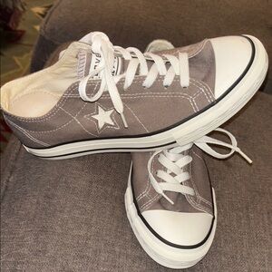 Converse One Star Taupe Sneakers
